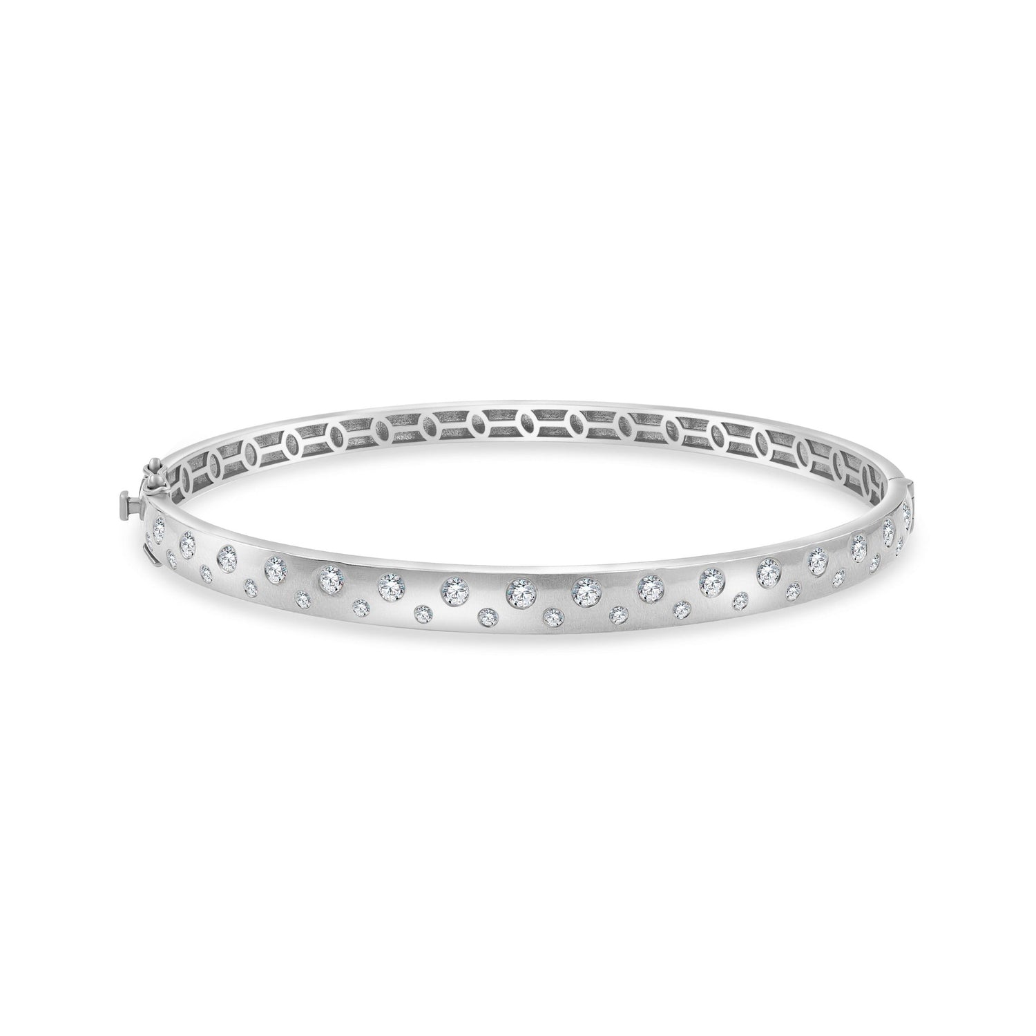 Serenité Diamond Bangle image 1
